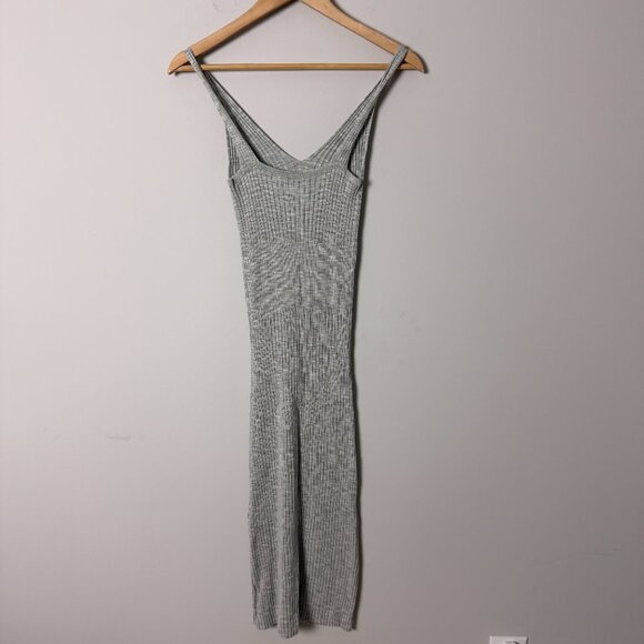2/$30 All Row Ribbed Green Midi Dress Medium - Picture 3 of 5